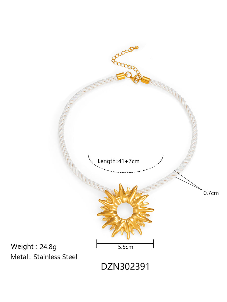 Summer Beach Ocean Style Oversized Sun Pendant Necklace