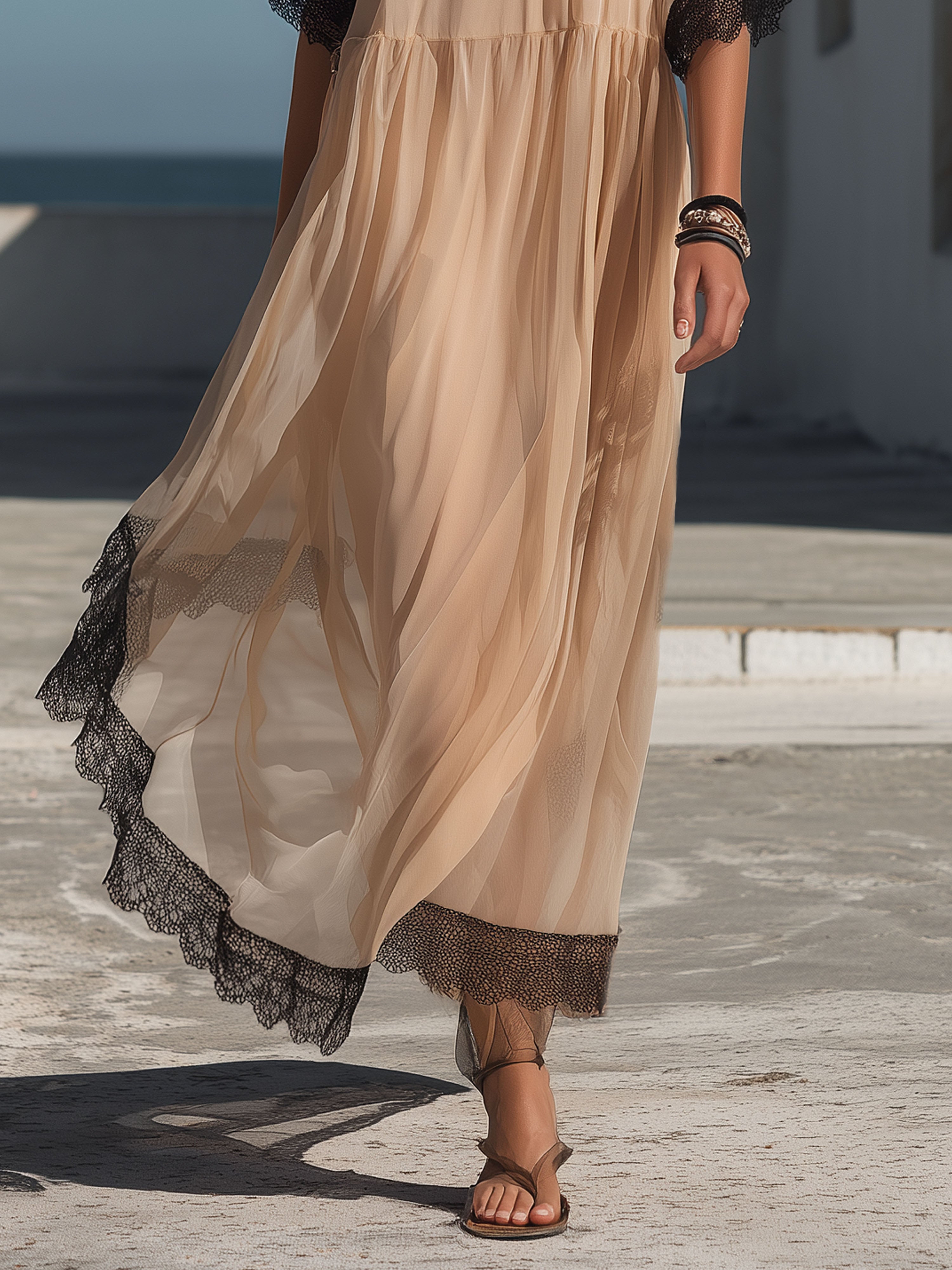 Vacation Black Lace-Trimmed Champagne-Colored Short-Sleeved Maxi Dress