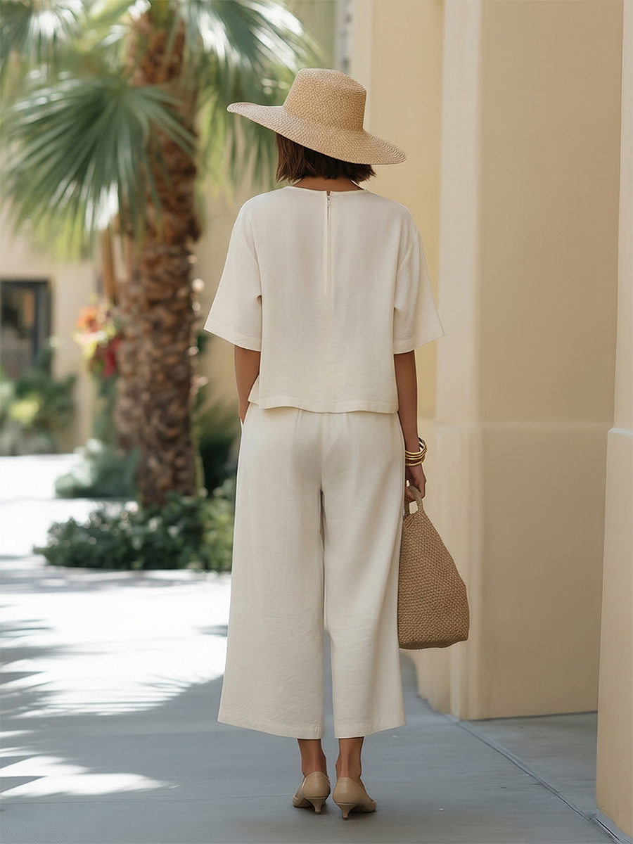 Simple Vacation-style Crochet Patchwork Short-sleeved Top And Wide-leg Capri Pants Set
