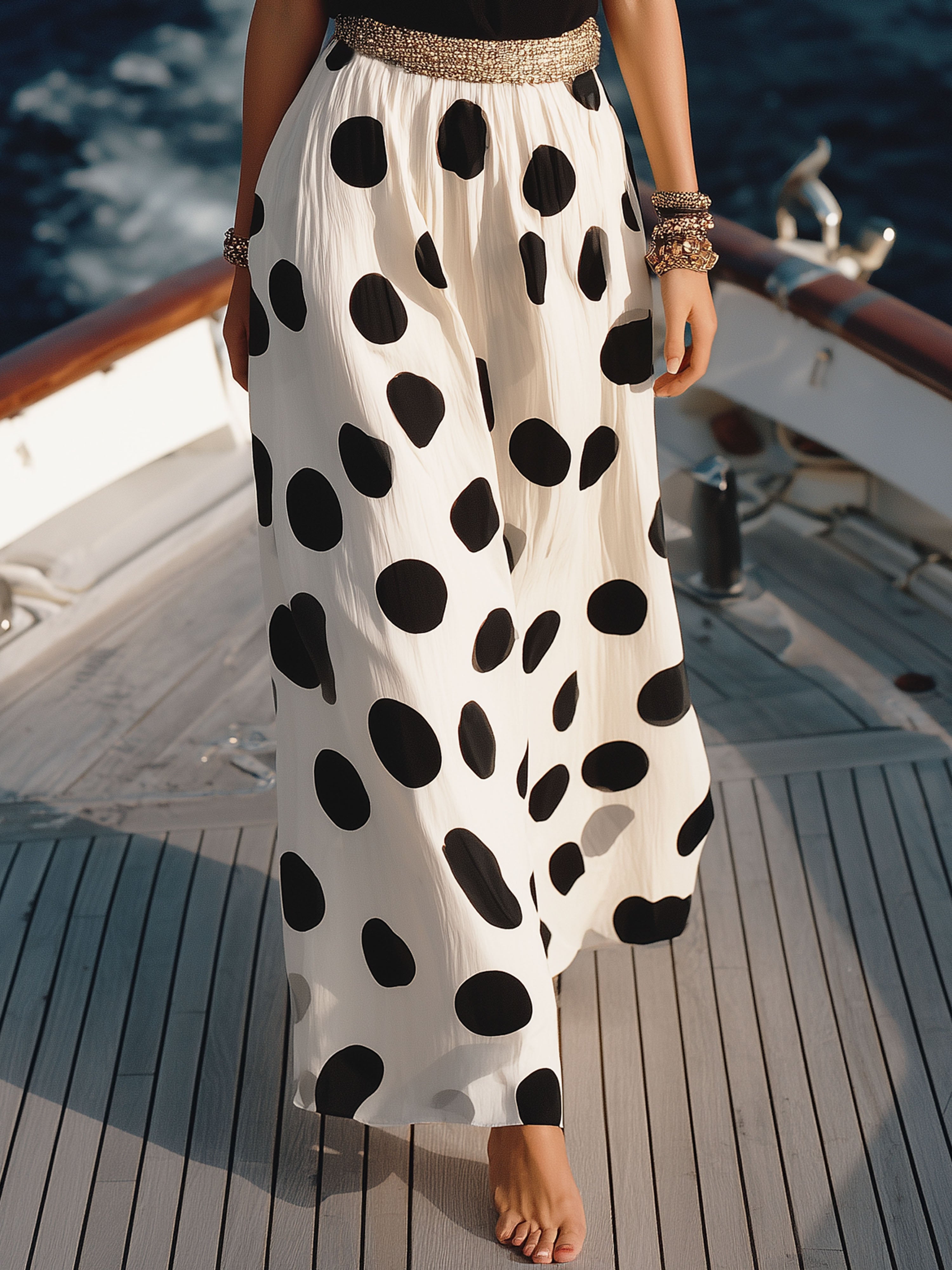 Resort-Style Black Sleeveless Vest Top,Black Polka Dot White Skirt Set